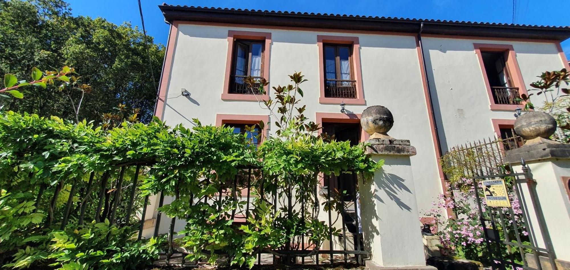 La Casona De La Vega Junto A Cangas De Onis Luaran gambar